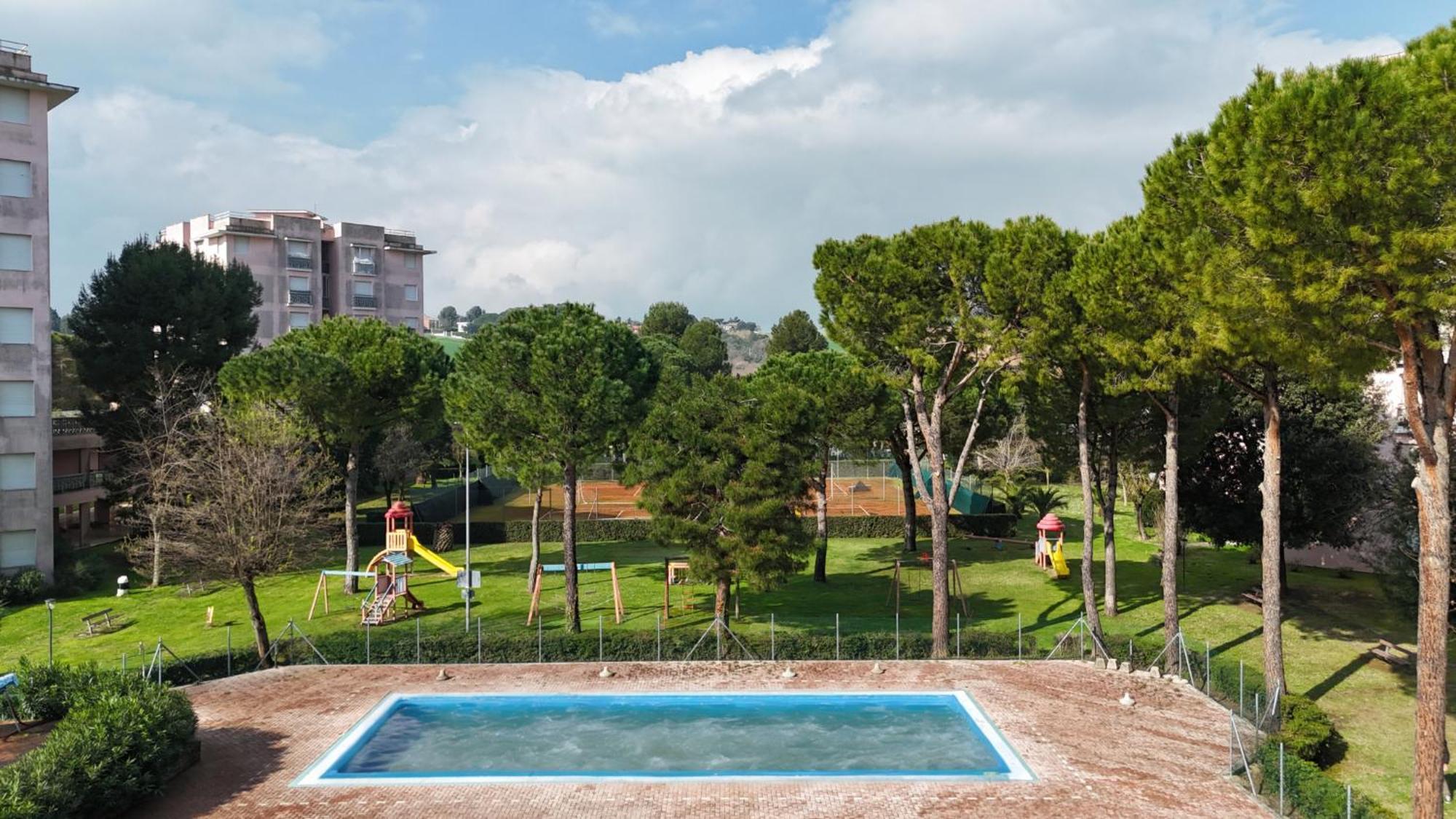 M257 - Marcelli, Bilocale In Residence Con Piscina Exterior foto